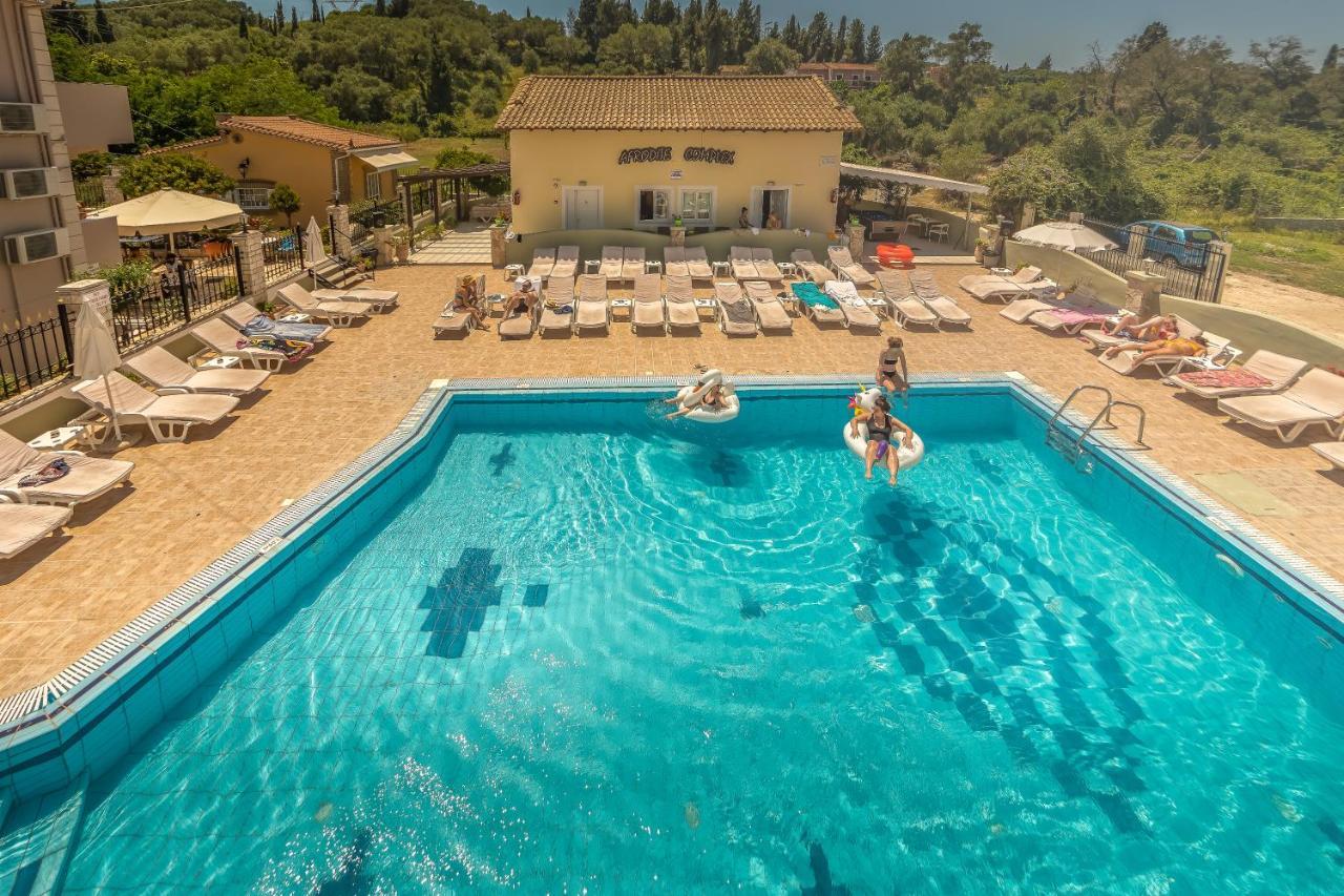Aphrodite Studios Kavos Luaran gambar